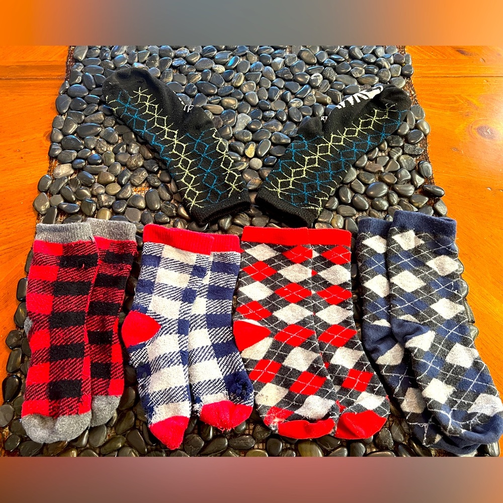 Boy’s Plaid Socks (5)
